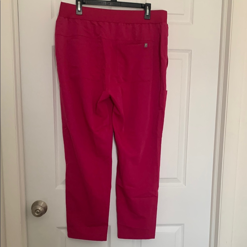 Fabletics Women's Red Top - Picture 4 of 4